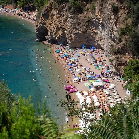 Sunny Three-bedroom In Budva